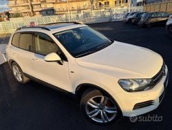 Bianco Usata 2012 VW Touareg SUV | 12.300 € (Buon prezzo)