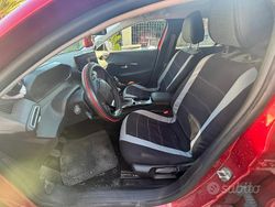Rosso Usata 2024 Peugeot 208 Due volumi | 15.000 € (Cara)