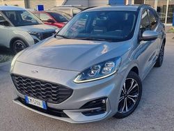 Solar Usata 2023 Ford Kuga ST-Line X SUV | 25.500 € (Cara)