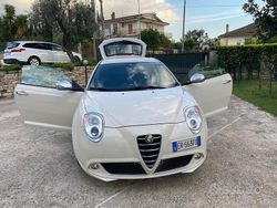 Bianco Usata 2013 Alfa Romeo MiTo Due volumi | 4700 € (Buon prezzo)