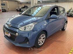 Blu Usata 2017 Hyundai i10 Style Due volumi | 8500 € (Buon prezzo)