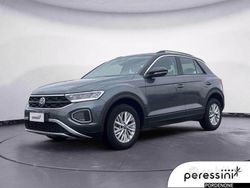 Grigio Usata 2024 VW T-Roc Life SUV | 26.200 € (Buon prezzo)