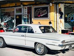 Bianco Usata 1962 Oldsmobile Cutlass Coupé | 24.900 €