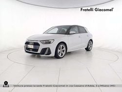 Bianco ghiacciaio metallizzato Usata 2025 Audi A1 Sportback S-Line Due volumi | 28.500 € (Buon prezzo)