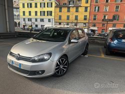 Grigio Usata 2009 VW Golf VI Highline Due volumi | 5500 € (Buon prezzo)