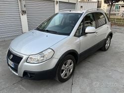 Argento Usata 2007 Fiat Sedici Dynamic SUV | 3990 € (Buon prezzo)