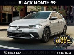 Reflex silver metallizzato Nuova 2025 VW Polo R-line Tre volumi | 25.100 € (Buon prezzo)