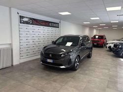 Grigio scuro Usata 2021 Peugeot 5008 GTi SUV | 24.900 € (Cara)