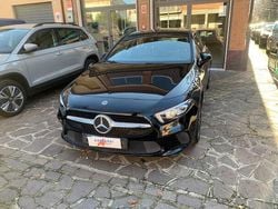 Nero Usata 2020 Mercedes A160 Tre volumi | 18.000 € (Buon prezzo)