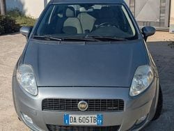 Grigio Usata 2006 Fiat Grande Punto Due volumi | 2700 €