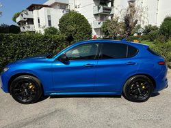 Blu/azzurro Usata 2020 Alfa Romeo Stelvio Veloce SUV | 24.900 € (Buon prezzo)