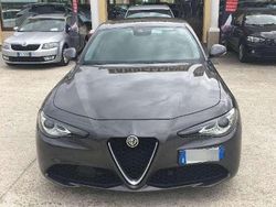 Grigio Usata 2016 Alfa Romeo Giulia Super Tre volumi | 15.000 € (Cara)