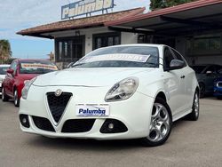 Bianco(met.) Usata 2015 Alfa Romeo Giulietta Sprint Due volumi | 6990 € (Buon prezzo)