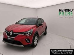 Rosso Usata 2022 Renault Captur Intens SUV | 16.900 € (Buon prezzo)