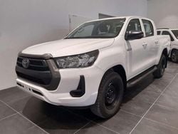Bianco Nuova 2025 Toyota HiLux Comfort Pick-up | 41.900 € (Molto cara)
