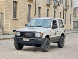 Bianco Usata 1994 Mitsubishi Pajero SUV | 4000 €