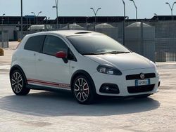 Usata 2009 Abarth Grande Punto Due volumi | 9500 € (Buon prezzo)