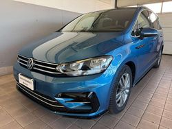 Blu/azzurro Usata 2021 VW Touran R-line Monovolume | 31.950 € (Molto cara)