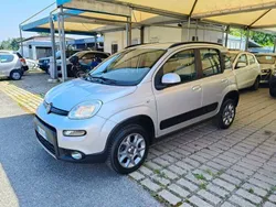 Grigio Usata 2013 Fiat Panda 4x4 S Due volumi | 5990 € (Ottimo prezzo)
