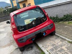 Rosso Usata 2010 Peugeot 107 Due volumi | 2000 € (Super prezzo)