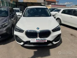 Bianco(met.) Usata 2020 BMW X1 xLine SUV | 18.799 € (Ottimo prezzo)