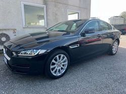 Nero Usata 2015 Jaguar XE Prestige Tre volumi | 12.300 € (Buon prezzo)