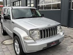 Grigio Usata 2008 Jeep Cherokee SUV | 6500 €
