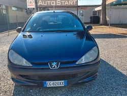 Blu Usata 2003 Peugeot 206 Tre volumi | 1500 € (Buon prezzo)
