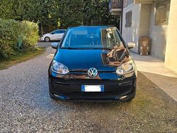 Nero Usata 2014 VW up! high up! Due volumi | 5000 € (Buon prezzo)