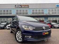 Blu Usata 2016 VW Touran Highline Monovolume | 18.490 € (Buon prezzo)