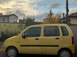 Usata 2005 Opel Agila Due volumi | 650 €