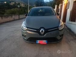 Grigio Usata 2019 Renault Clio IV Due volumi | 11.000 € (Buon prezzo)