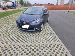 Usata 2015 Toyota Aygo Due volumi | 7000 € (Buon prezzo)