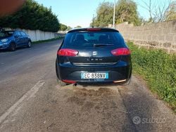 Nero Usata 2010 Seat Leon Tre volumi | 3000 €