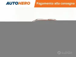 Arancio Usata 2023 MG ZS Luxury Tre volumi | 15.099 € (Buon prezzo)