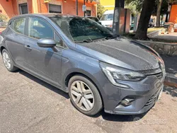 Grigio Usata 2022 Renault Clio V Zen Tre volumi | 11.900 € (Ottimo prezzo)