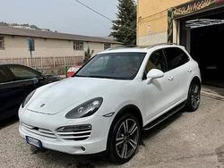 Bianco Usata 2012 Porsche Cayenne SUV | 20.999 € (Buon prezzo)