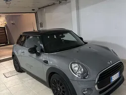 Grigio Usata 2018 Mini Cooper D Hype Due volumi | 13.990 € (Buon prezzo)