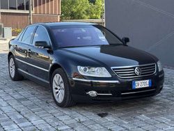Usata 2009 VW Phaeton Tre volumi | 11.000 €
