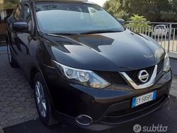 Nero Usata 2015 Nissan Qashqai SUV | 12.500 € (Molto cara)