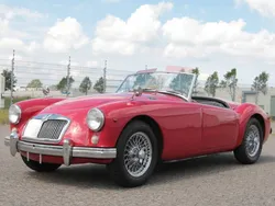 Rosso Usata 1959 MG MGA Cabrio | 20.800 €