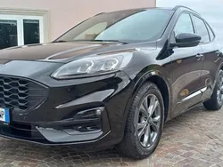 Usata 2023 Ford Kuga ST-Line SUV | 22.900 € (Ottimo prezzo)