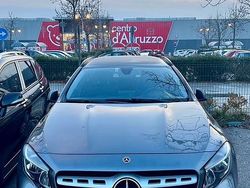 Grigio Usata 2018 Mercedes GLA180 SUV | 15.900 €