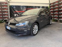 Grigio Usata 2013 VW Golf VII Highline Tre volumi | 5900 € (Buon prezzo)