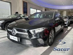 Nero Usata 2020 Mercedes A180 Business Tre volumi | 21.500 € (Buon prezzo)