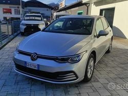 Grigio Usata 2020 VW Golf Tre volumi | 22.950 € (Buon prezzo)