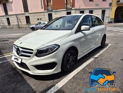 Bianco Usata 2017 Mercedes 200 Premium Tre volumi | 10.990 €