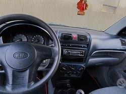 Grigio Usata 2006 Kia Picanto LX Due volumi | 1400 € (Ottimo prezzo)