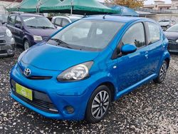 Blu Usata 2012 Toyota Aygo Cool Due volumi | 4699 € (Buon prezzo)