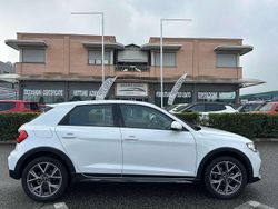 Bianco Usata 2022 Audi A1 Admired Due volumi | 24.900 € (Cara)